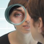 Magnifying Suction Mirror