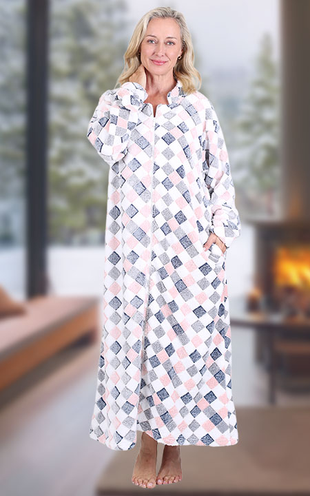 Diamond Fleece Robe